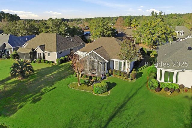 19 Hampton Cir, Bluffton, SC 29909