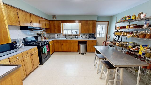 8900 State Route 51, Winfield, NY 13491