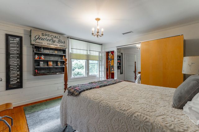 215 Gordon Street, Chickamauga, GA 30707