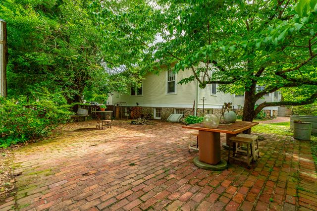 215 Gordon Street, Chickamauga, GA 30707