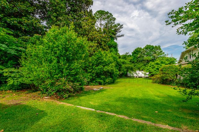 215 Gordon Street, Chickamauga, GA 30707