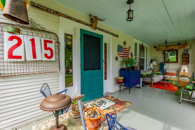 215 Gordon Street, Chickamauga, GA 30707