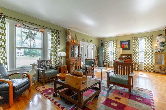 215 Gordon Street, Chickamauga, GA 30707