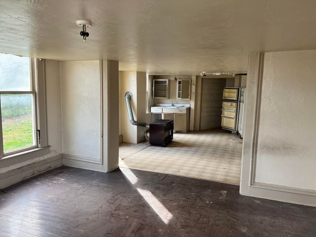 209 Aid Avenue, West Plains, MO 65775