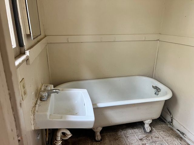 209 Aid Avenue, West Plains, MO 65775