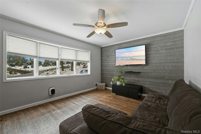 94 Locust Place, East Northport, NY 11731