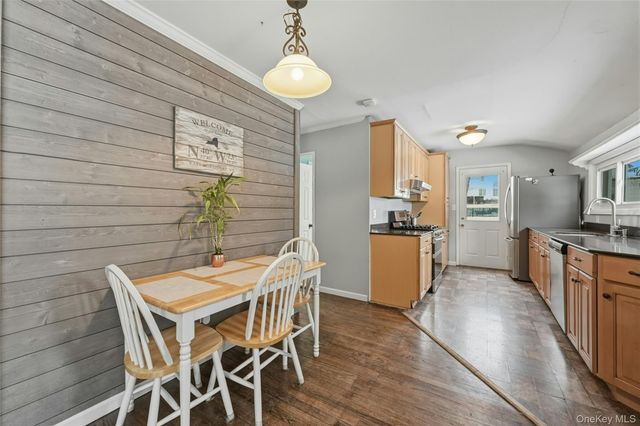 94 Locust Place, East Northport, NY 11731