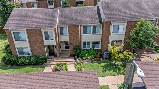 6944 Highland Park Dr, Nashville, TN 37205