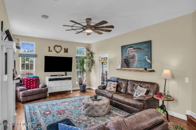 23 Penn Place, Forked River, NJ 08731