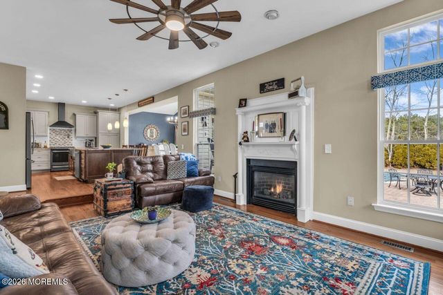 23 Penn Place, Forked River, NJ 08731