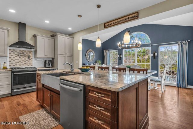 23 Penn Place, Forked River, NJ 08731