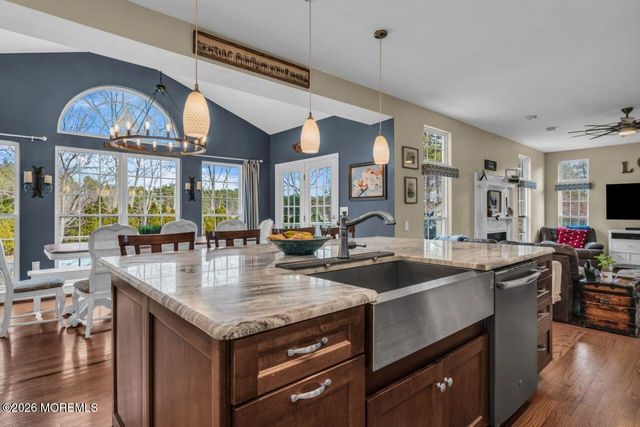 23 Penn Place, Forked River, NJ 08731