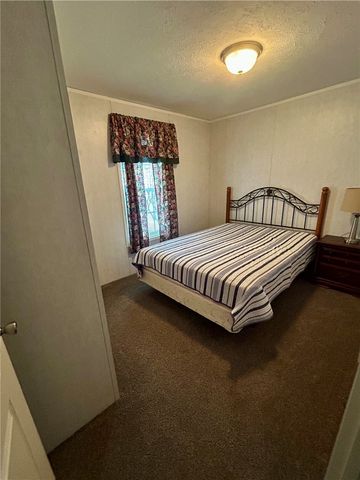 711 Slate Ave, Cranberry Twp, PA 16066