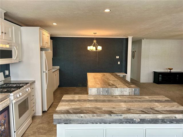 711 Slate Ave, Cranberry Twp, PA 16066