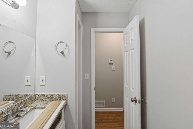 3798 Bakers Ferry Road SW, Atlanta, GA 30331