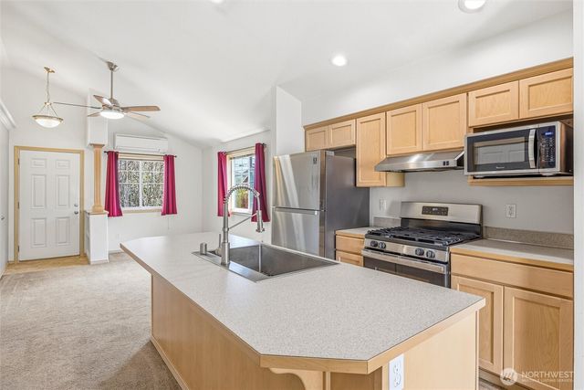 1304 Wildflower Way, Sedro Woolley, WA 98284