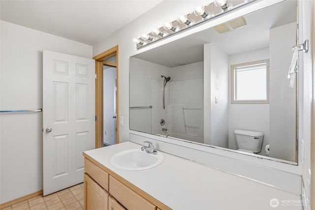 1304 Wildflower Way, Sedro Woolley, WA 98284