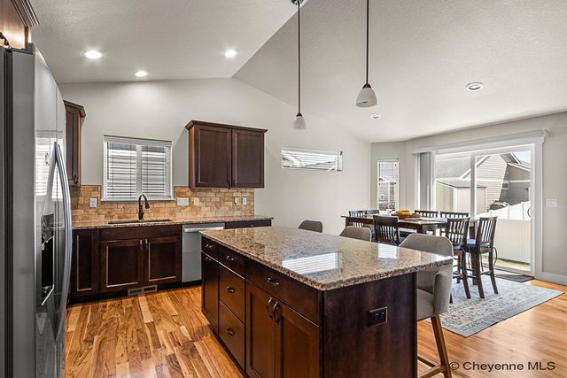 3327 THOMAS RD, Cheyenne, WY 82009