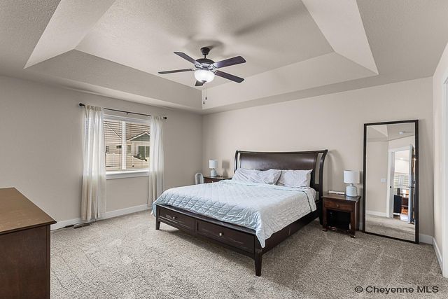 3327 THOMAS RD, Cheyenne, WY 82009