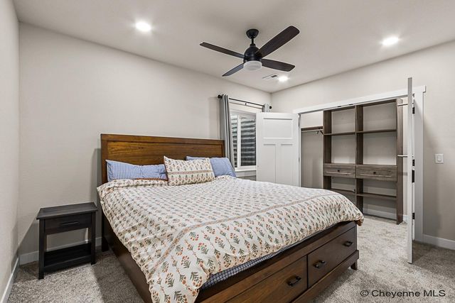 3327 THOMAS RD, Cheyenne, WY 82009