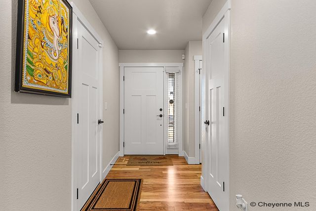 3327 THOMAS RD, Cheyenne, WY 82009