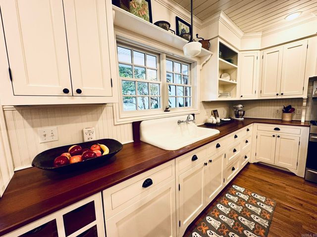 260 Darien Lane, Mountain View, AR 72560