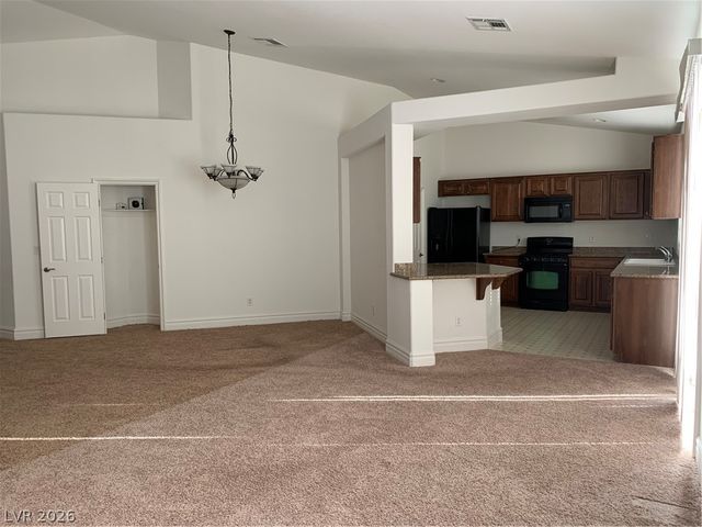 133 Cooks Creek Court, Las Vegas, NV 89148
