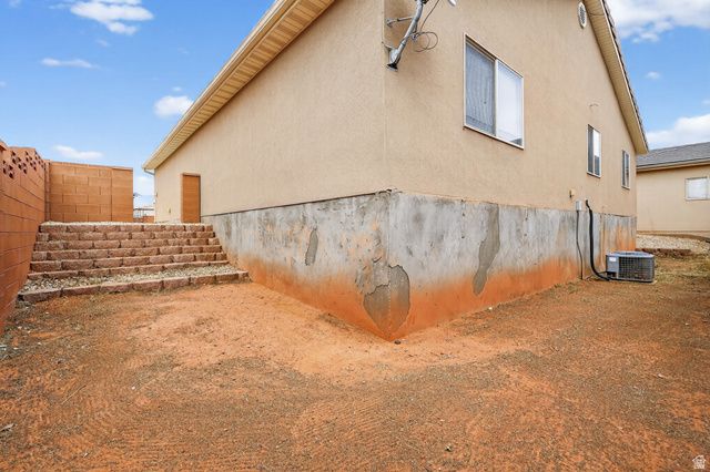 1314 E PINE VALLEY ST, Washington, UT 84780