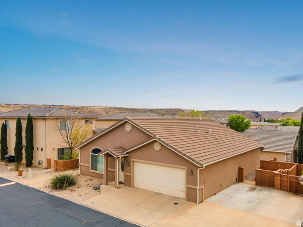 1314 E PINE VALLEY ST, Washington, UT 84780