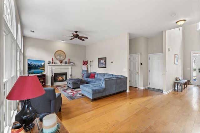 4081 Christacy Way, Marietta, GA 30066