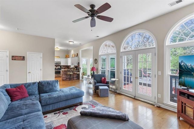 4081 Christacy Way, Marietta, GA 30066