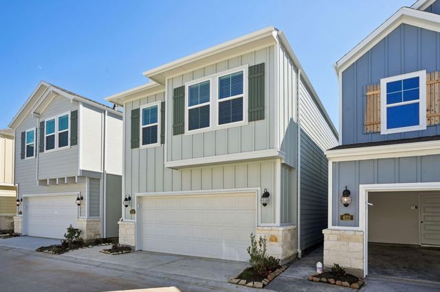 620 Sand Dollar Drive, Kemah, TX 77565