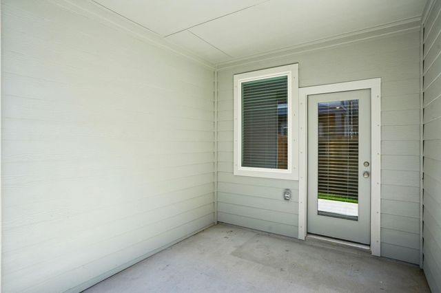 620 Sand Dollar Drive, Kemah, TX 77565