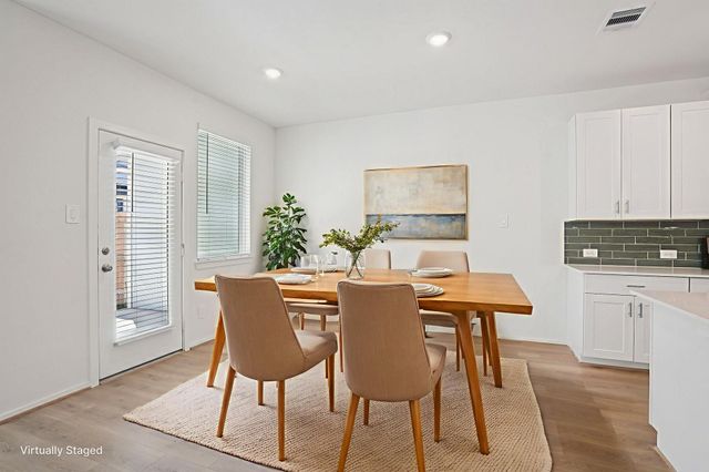 620 Sand Dollar Drive, Kemah, TX 77565