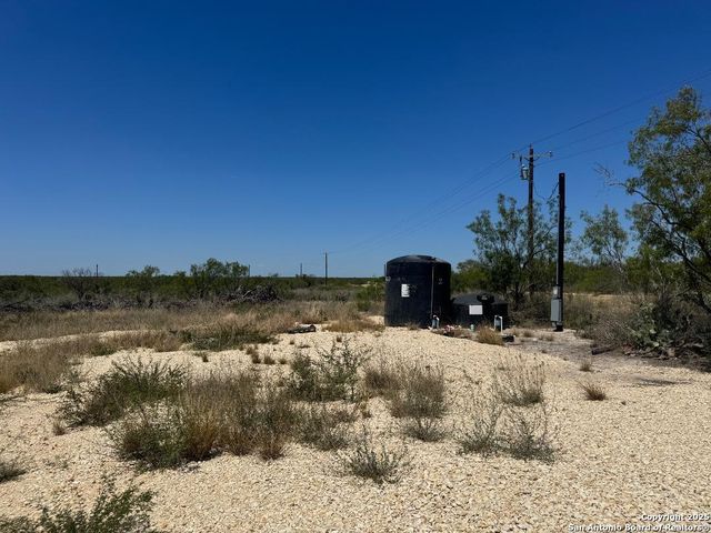 985 Franklin Ranch Road, Tilden, TX 78072