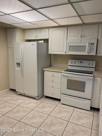 725 Port Malabar Boulevard NE, Palm Bay, FL 32905