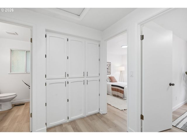 7185 Sw LESLIE St, Portland, OR 97223
