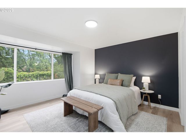 7185 Sw LESLIE St, Portland, OR 97223