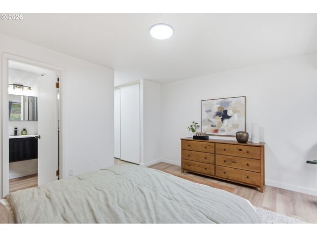 7185 Sw LESLIE St, Portland, OR 97223