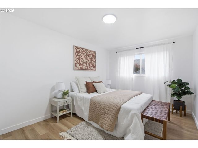 7185 Sw LESLIE St, Portland, OR 97223