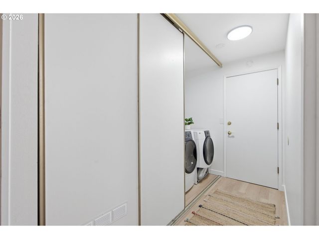 7185 Sw LESLIE St, Portland, OR 97223