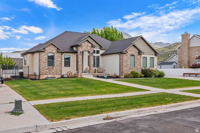 561 E 500 N, Nephi, UT 84648