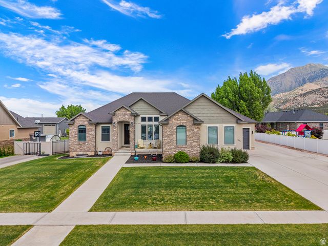 561 E 500 N, Nephi, UT 84648