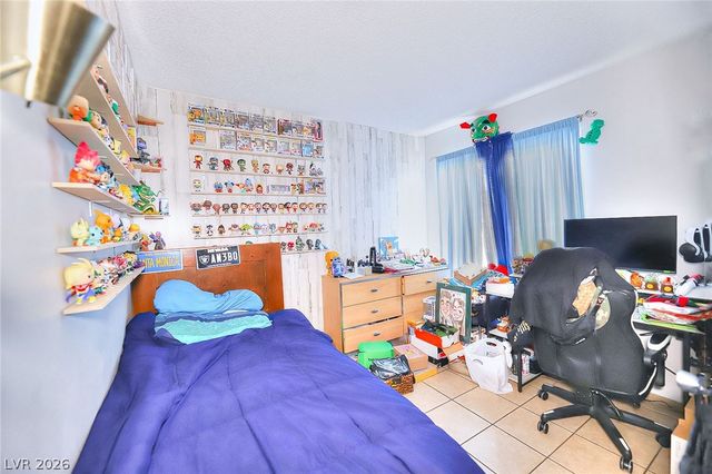 1500 Hialeah Drive C, Las Vegas, NV 89119