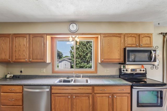 1005 N Sumac DRIVE, Janesville, WI 53545