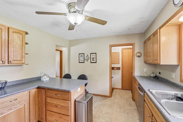 1005 N Sumac DRIVE, Janesville, WI 53545