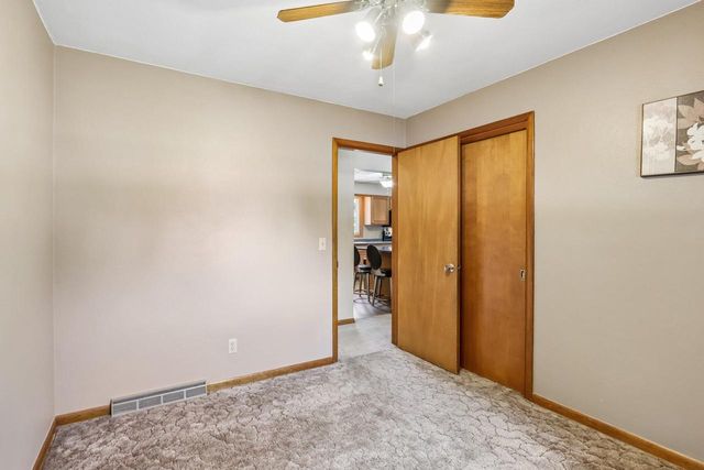 1005 N Sumac DRIVE, Janesville, WI 53545