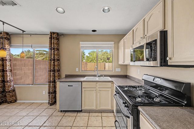 10819 W MONTE VISTA Road, Avondale, AZ 85392