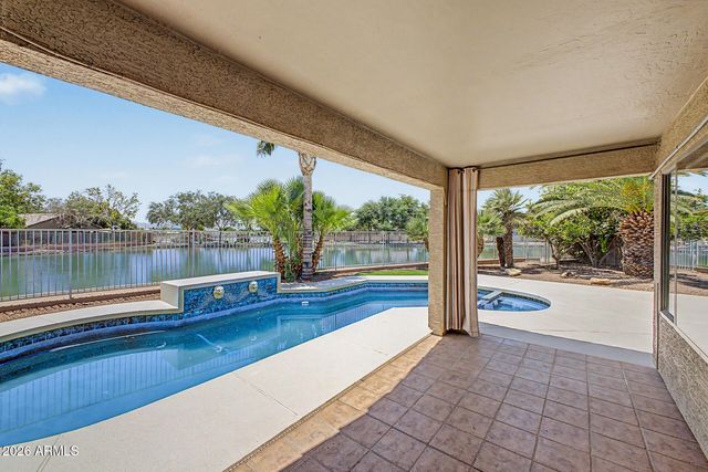 10819 W MONTE VISTA Road, Avondale, AZ 85392