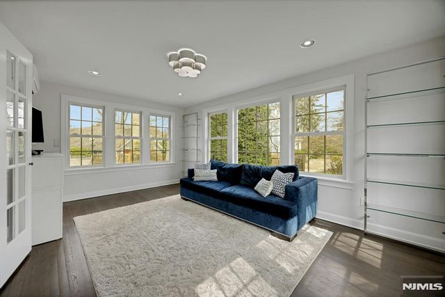 170 Hillside Avenue, Englewood, NJ 07631